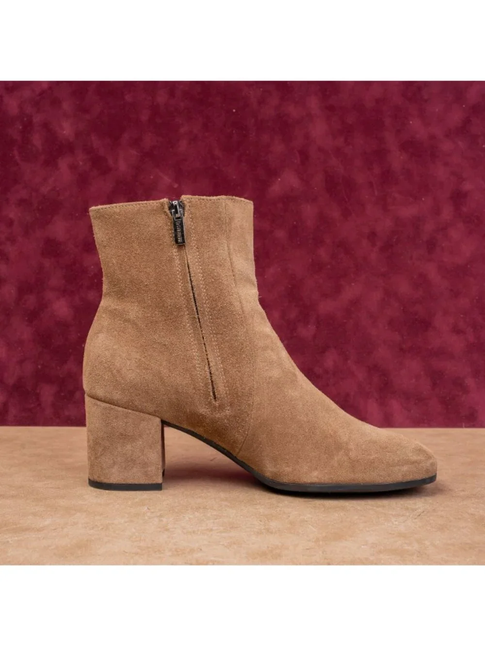 La Canadienne Women Joanie Waterproof Brown Suede Ankle Zip Boots sz 10